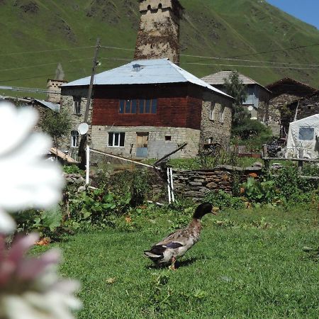 Erasti Guesthouse أوشغولي المظهر الخارجي الصورة