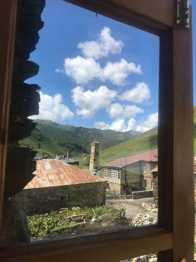 Erasti Guesthouse أوشغولي المظهر الخارجي الصورة